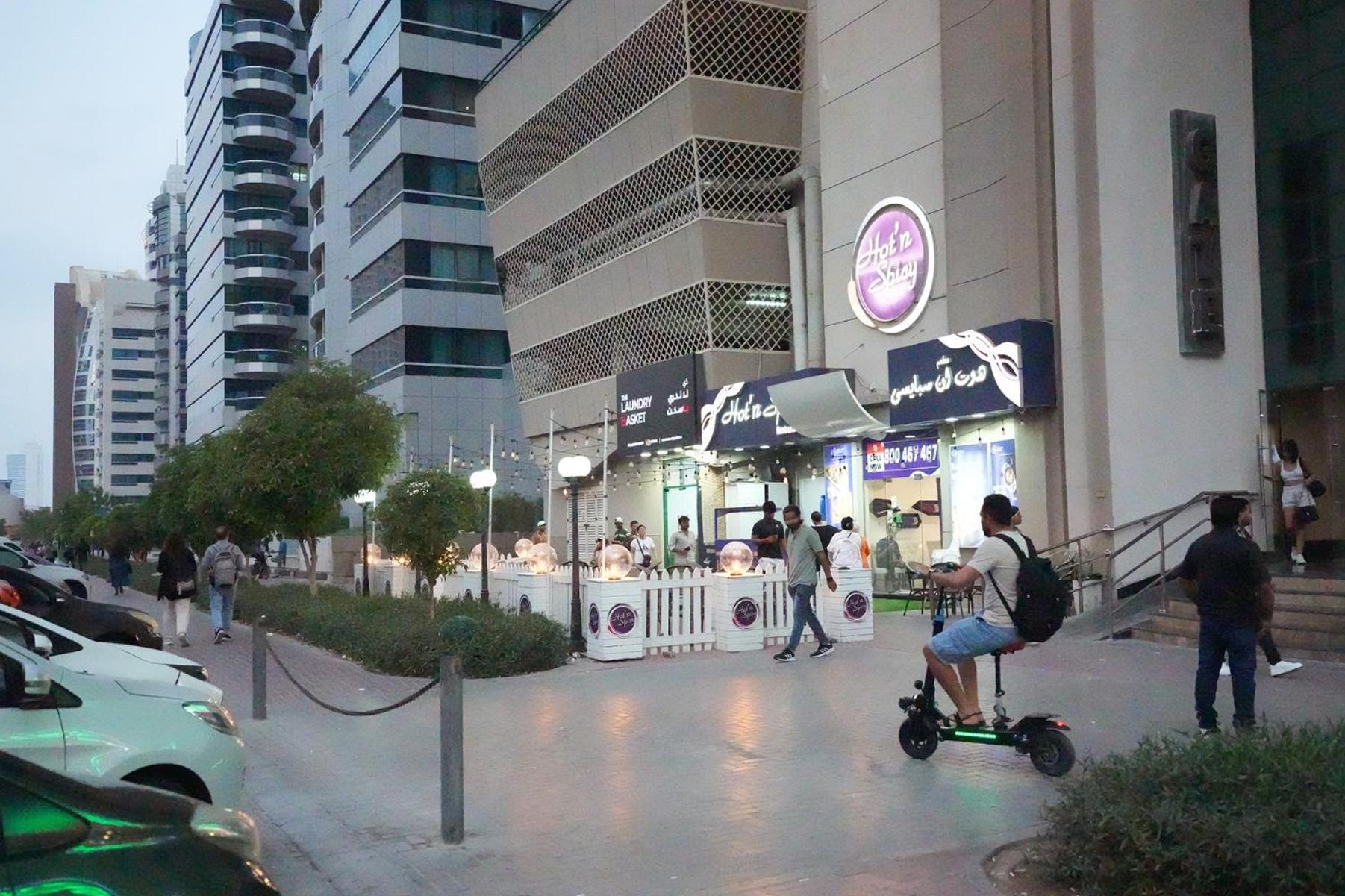 Homestay Canvas Partition In Barsha Heights Near Metro Dubai
