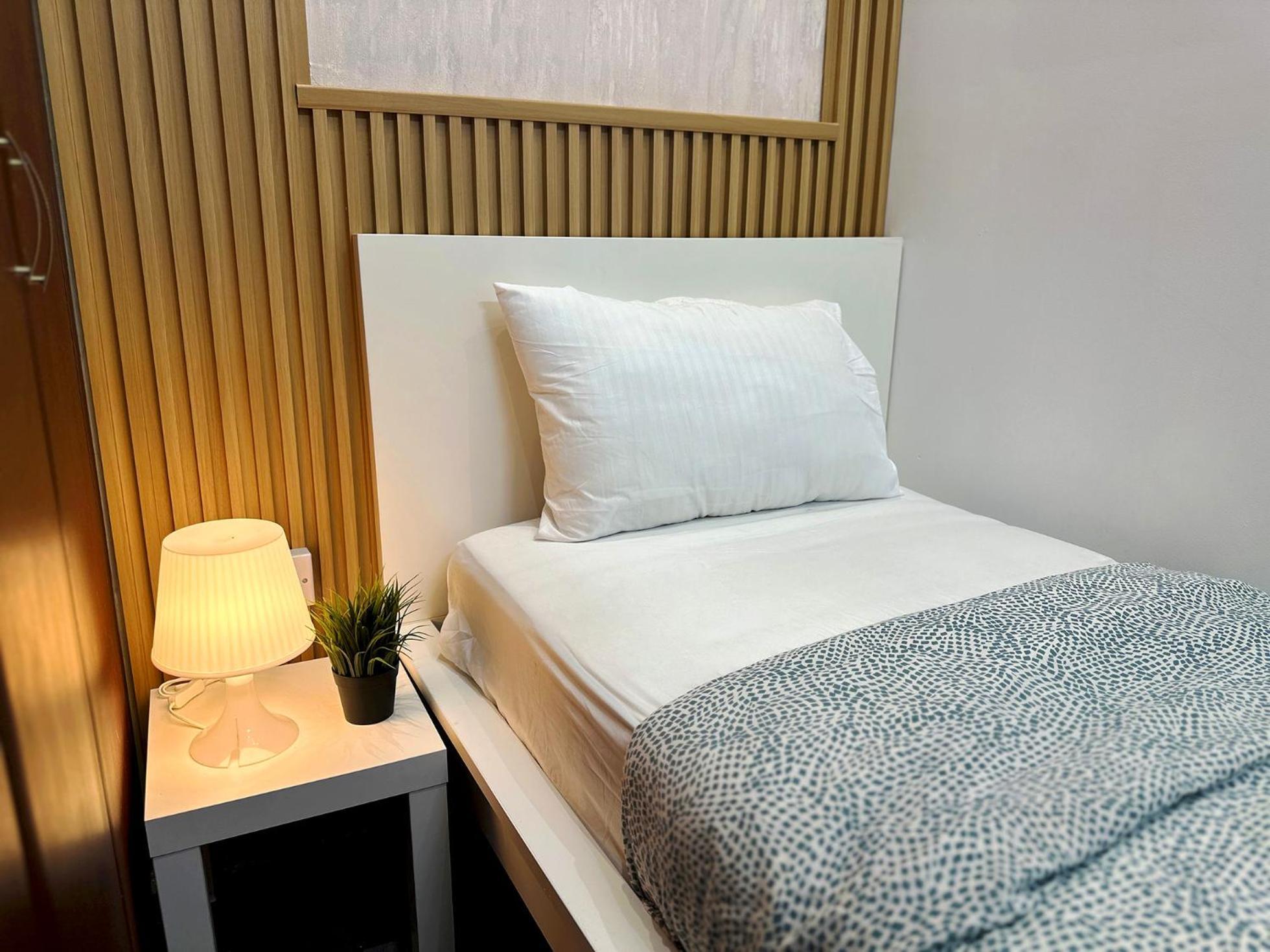 Homestay Canvas Partition In Barsha Heights Near Metro